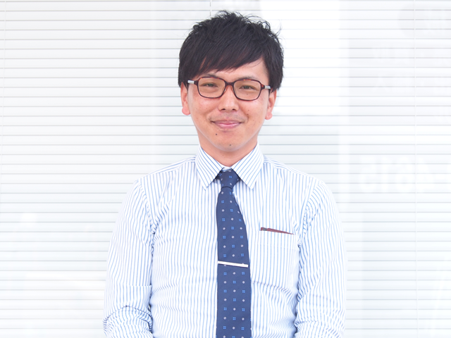 平井精二